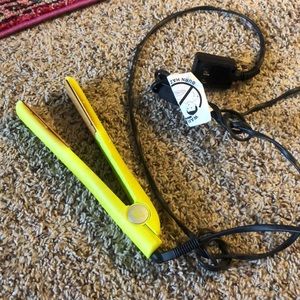 Ultra Chi Straightener